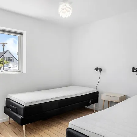 Feriehus Lovely In With House Sea View *